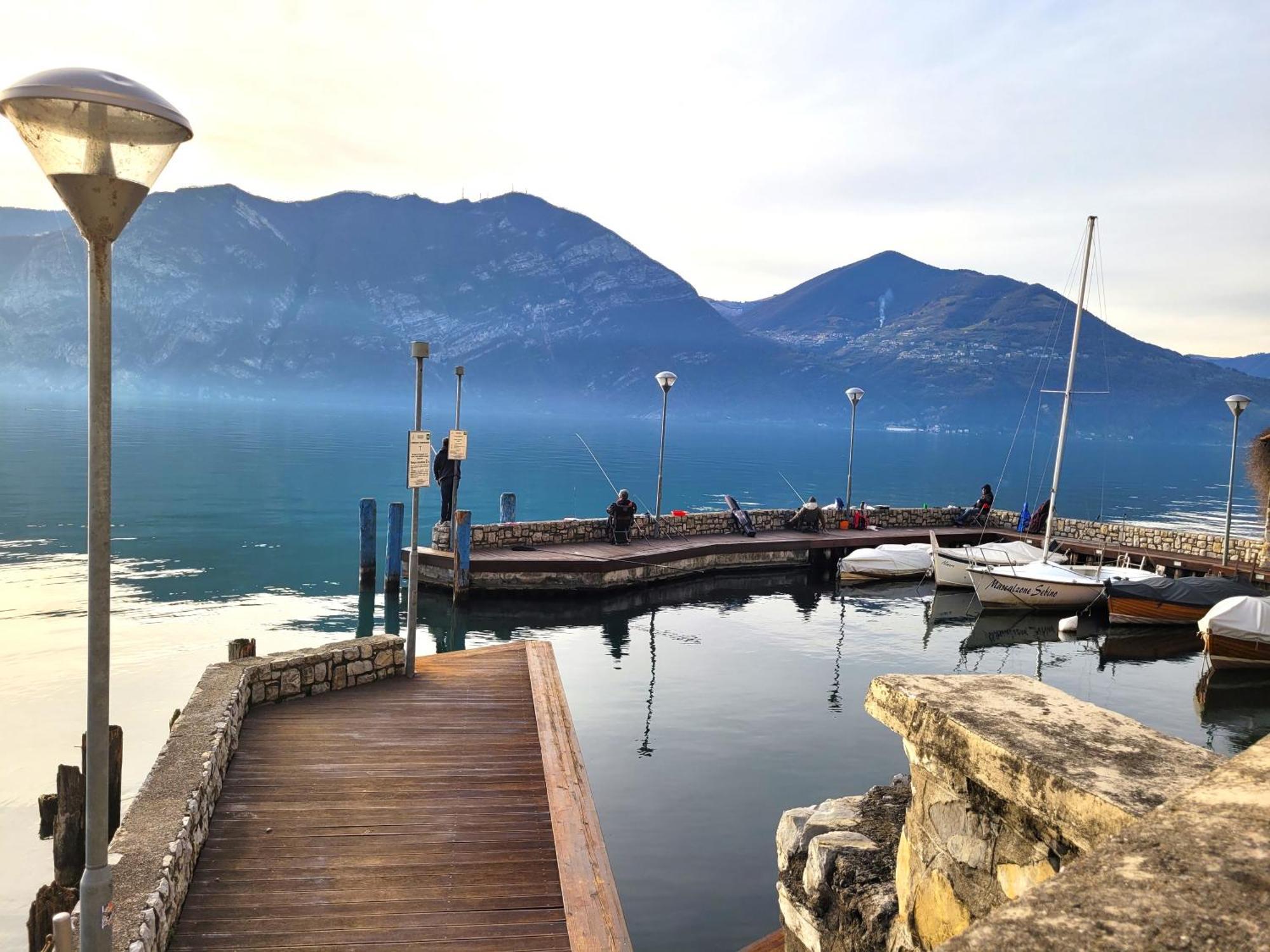 Angelo&Mari Mountain Lake Iseo Hospitality Marone Eksteriør billede